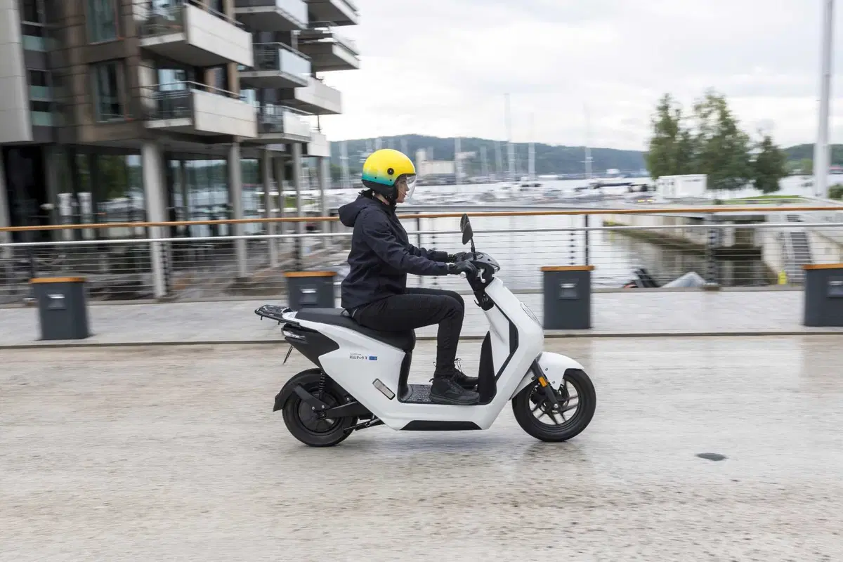 Honda EM1e: TEST. Il primo elettrico di Honda per l'Europa! [VIDEO] (6)