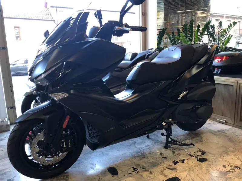 Kymco Xciting VS 400i (2023 - 26) (2)