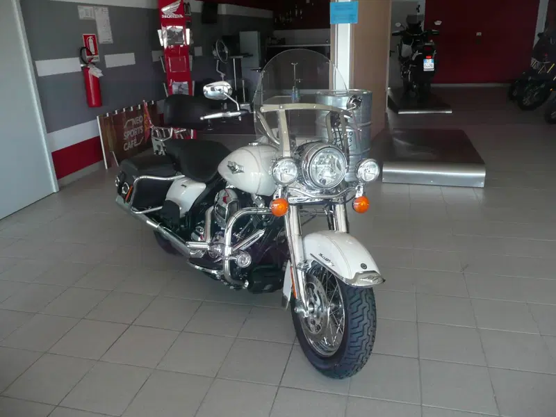 Harley-Davidson 103 Road King Classic (2014 - 16) - FLHRC