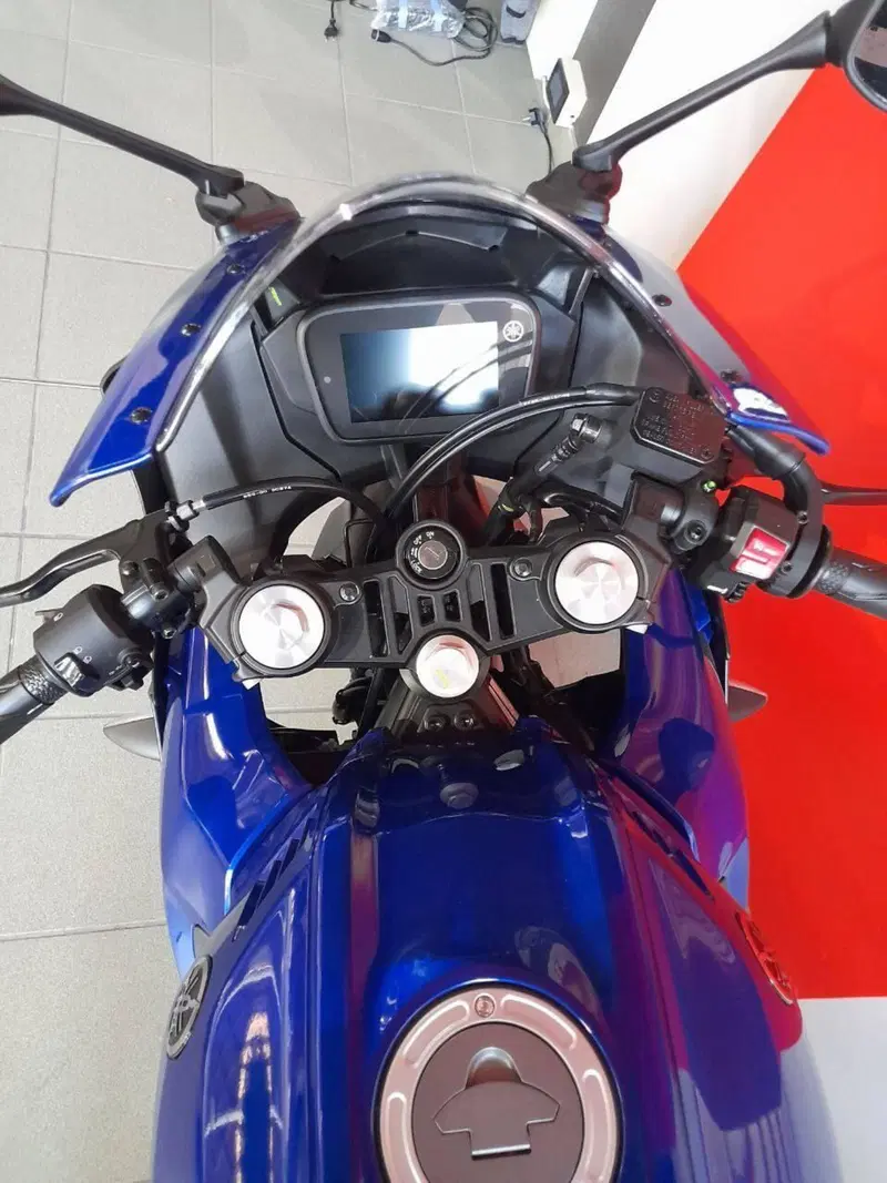 Yamaha YZF R125 (2023 - 26) (4)