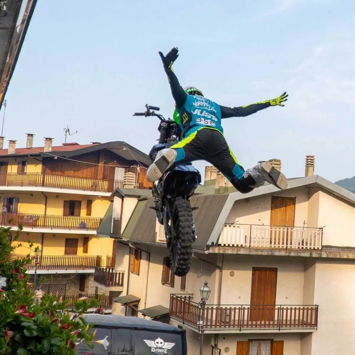 [VIDEO] Freestyle in mezzo alle case? Se ti chiami Vanni Oddera tutto è possibile! (2)