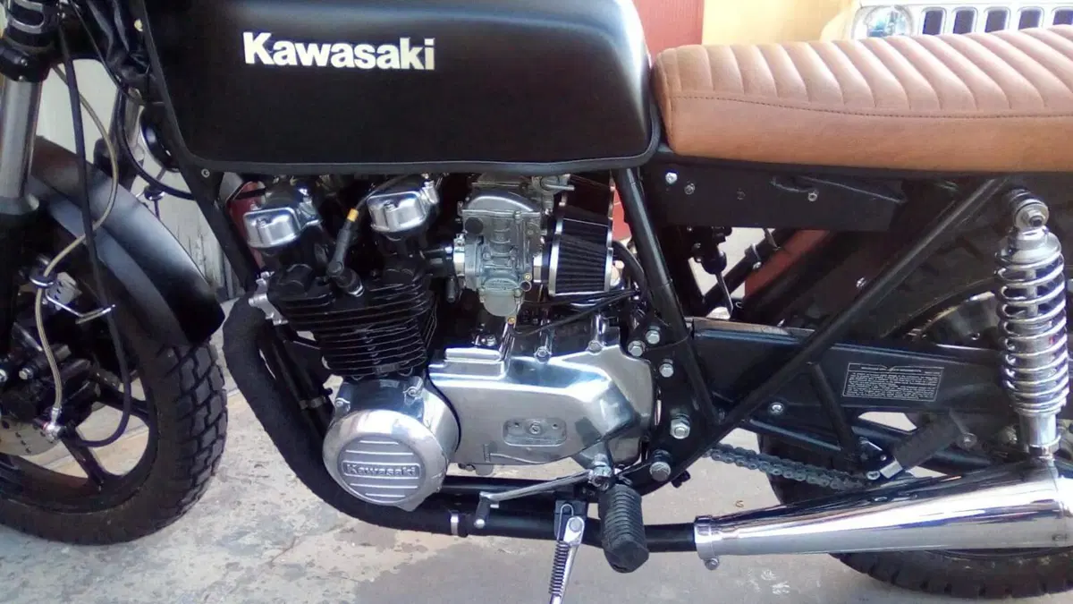 Kawasaki Z500 (3)