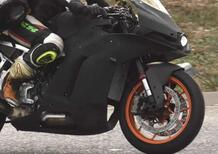 Nuova KTM RC 990, spiata in due versioni?