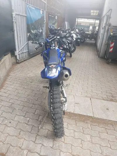 Yamaha YZ 250 F (2021) usata