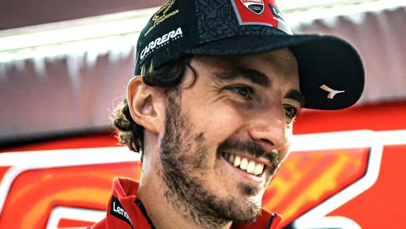 MotoGP 2023. GP della Gran Bretagna a Silverstone. Pecco Bagnaia sui cambiamenti: "Consideravo gi&agrave; le P1 come prove libere. Il controllo della pressione invece influir&agrave;"