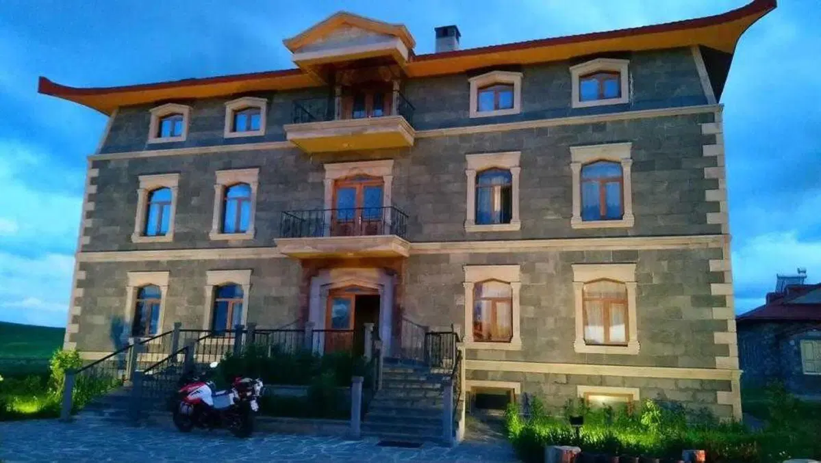 Leg in bag: verso la Mongolia con una gamba di scorta. L'arrivo in Georgia (15)