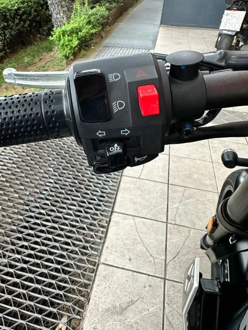Brixton Motorcycles Crossfire 500 X (2021 - 26) (6)