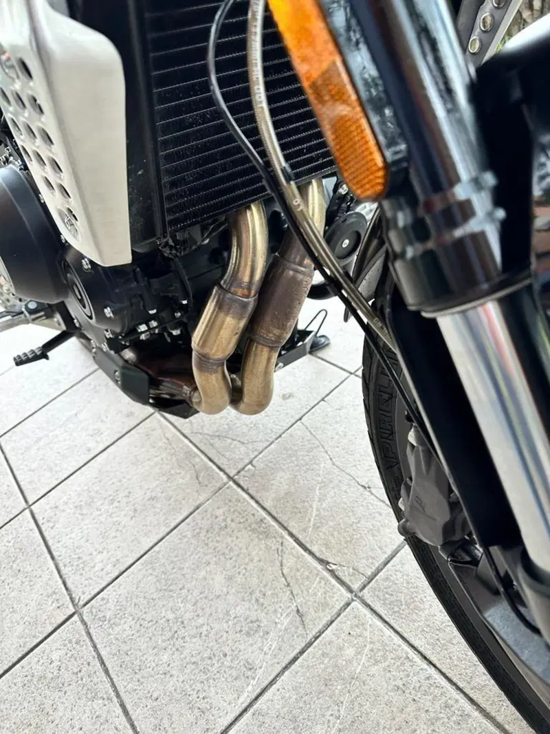 Brixton Motorcycles Crossfire 500 X (2021 - 26) (9)