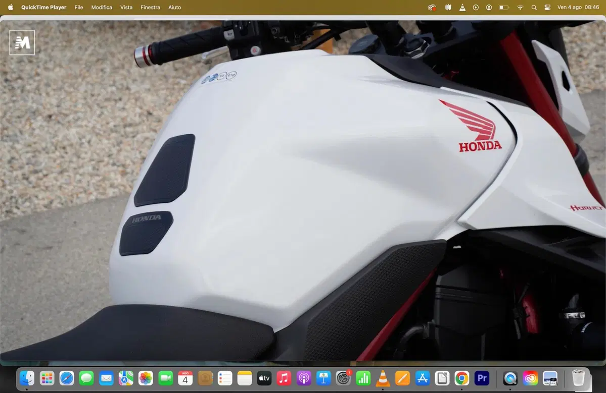 Honda CB 750 Hornet Pack:  (2)