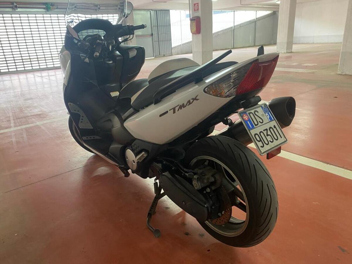 Yamaha T-Max 500 White Max (2010 - 11), prezzo e scheda tecnica 