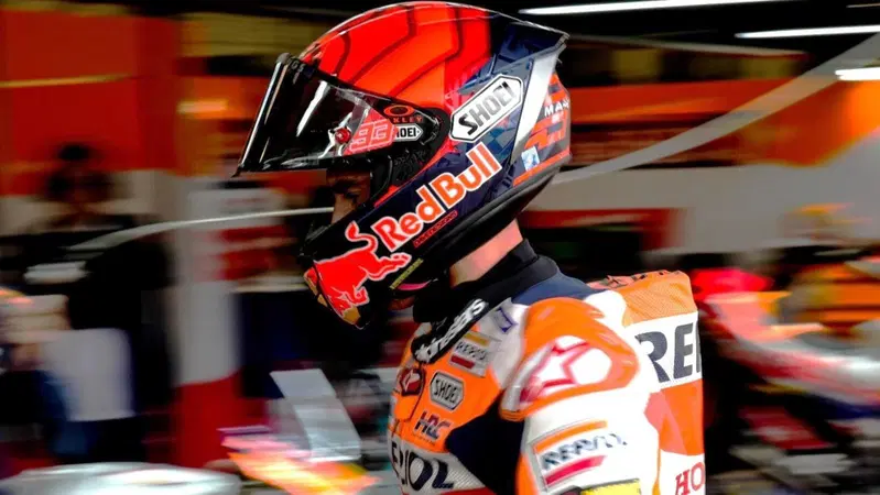 MotoGP 2023. GP della Gran Bretagna a Silverstone. Marc Marquez: "Ho fatto passare Joan Mir per vedere da dietro come va la Honda"