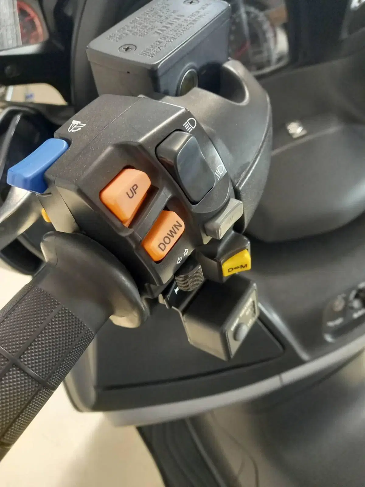Suzuki Burgman AN 650 Executive ABS (2013 - 17) (7)