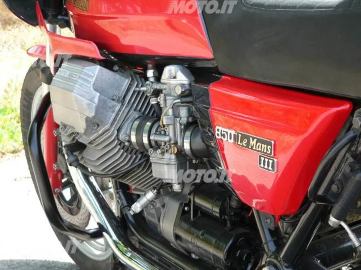 Moto Guzzi Le Mans 850 Le Mans 850 III (1980 - 85) (2)