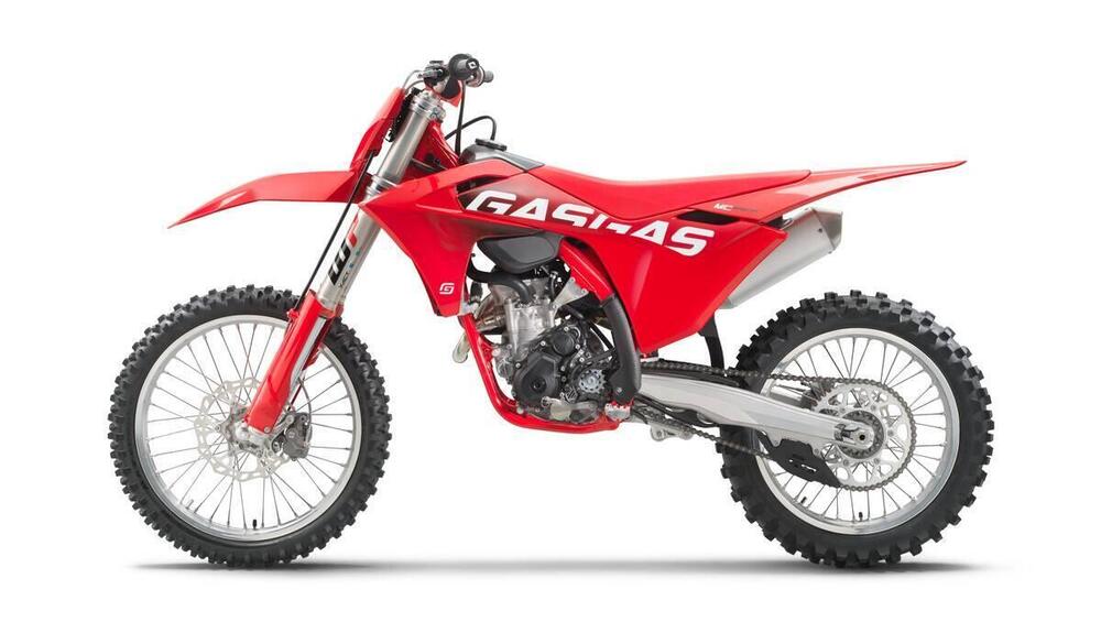 GASGAS MC 250 F (2024) (2)