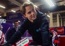 [VIDEO] MotoGP 2023. Oscar Piastri e il rimprovero virale della mamma Nicole sui social: Via dalle moto!