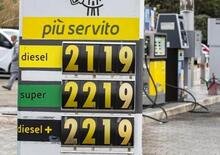 Carburanti, benzina ai massimi da un anno. Il prezzo crescerà ancora?
