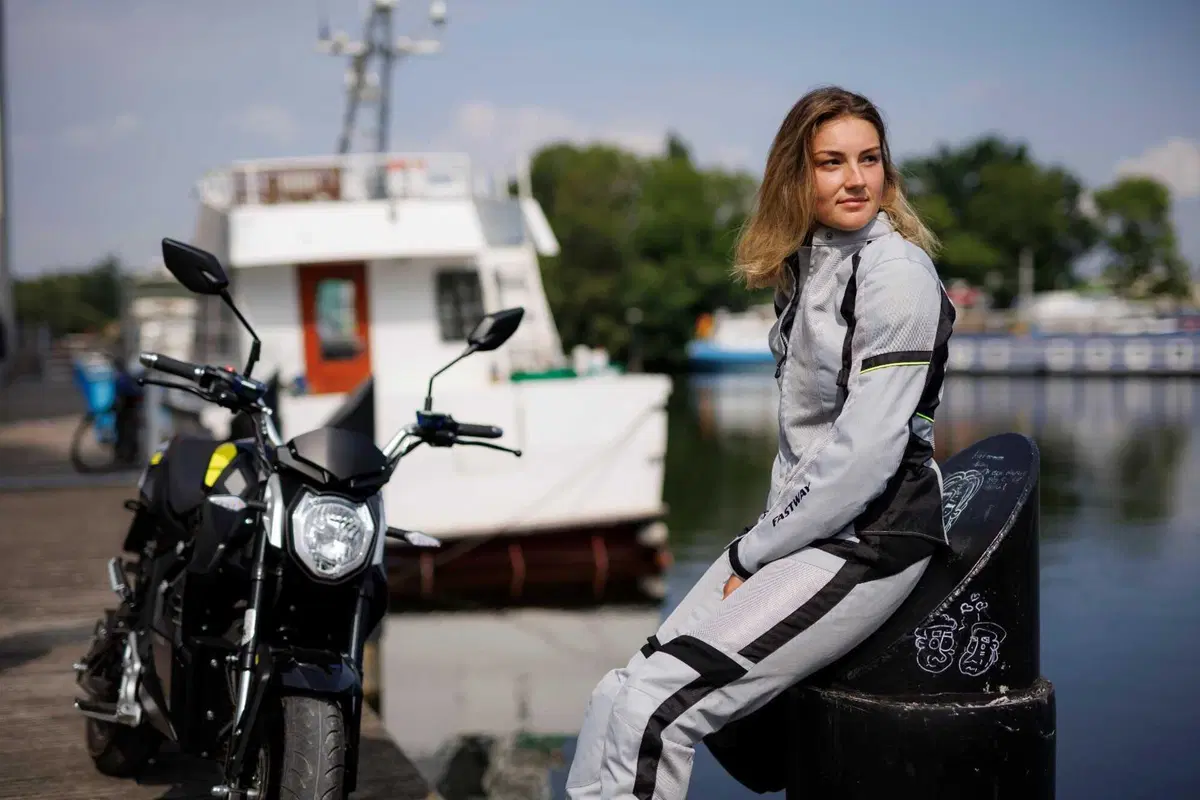 Louis Moto: giacca e pantalone Fastway (3)