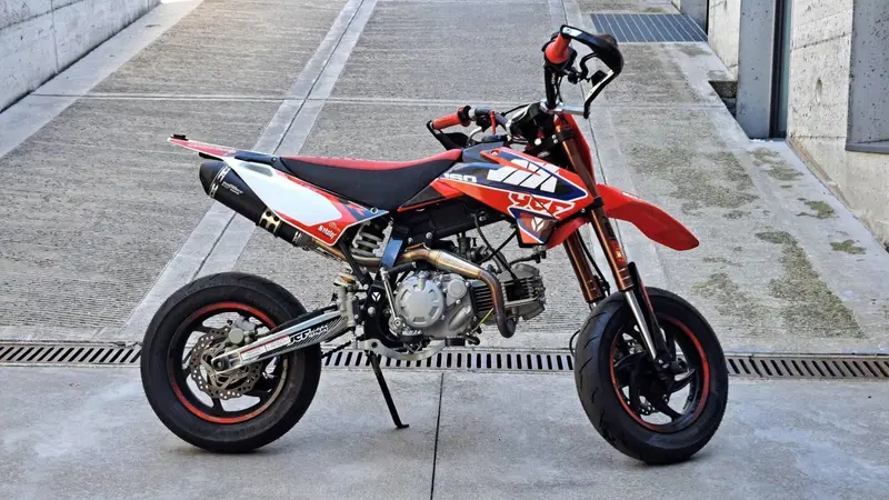 YCF SM 160 (2021 - 22) (2)