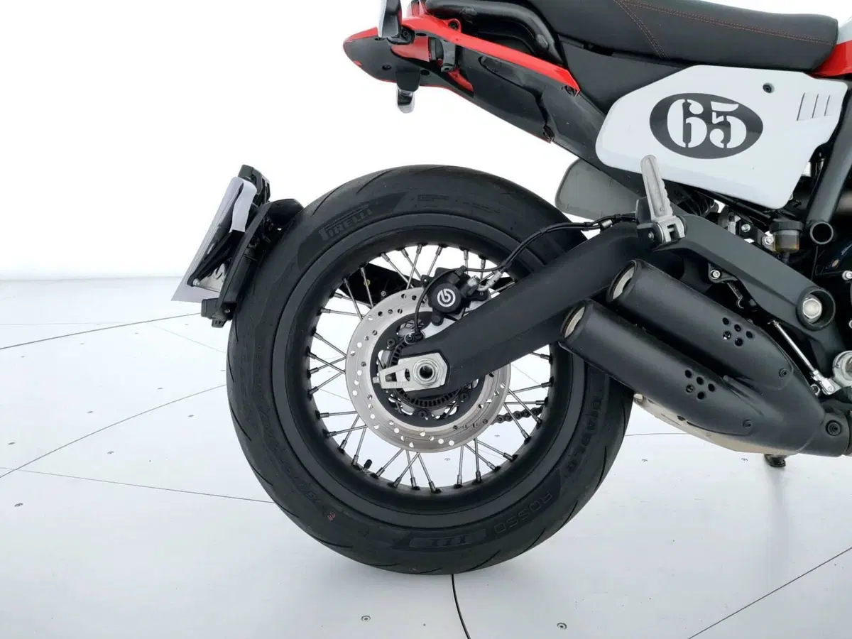 Ducati Scrambler 800 Urban Motard (2022) (6)