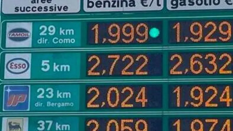 Caro carburanti. La pompa di benzina pi&ugrave; cara d'Italia &egrave; sulla A8, ecco a quanto &egrave; arrivata