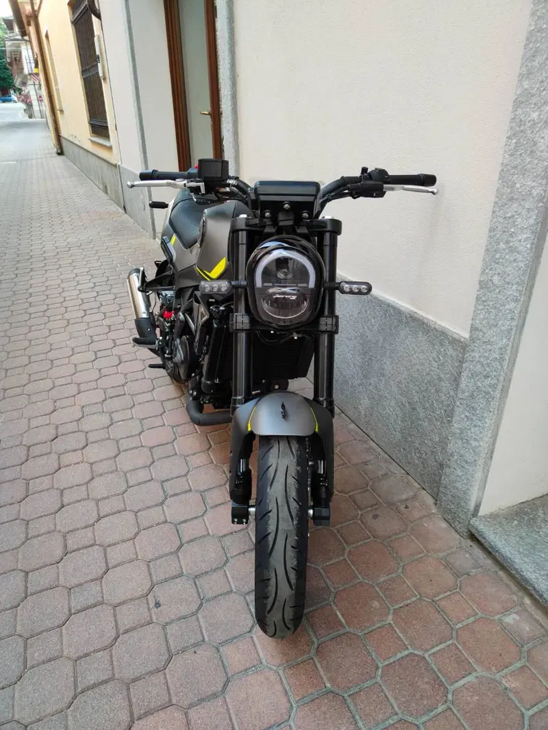 Benelli Leoncino 250 (2021 - 25) (5)