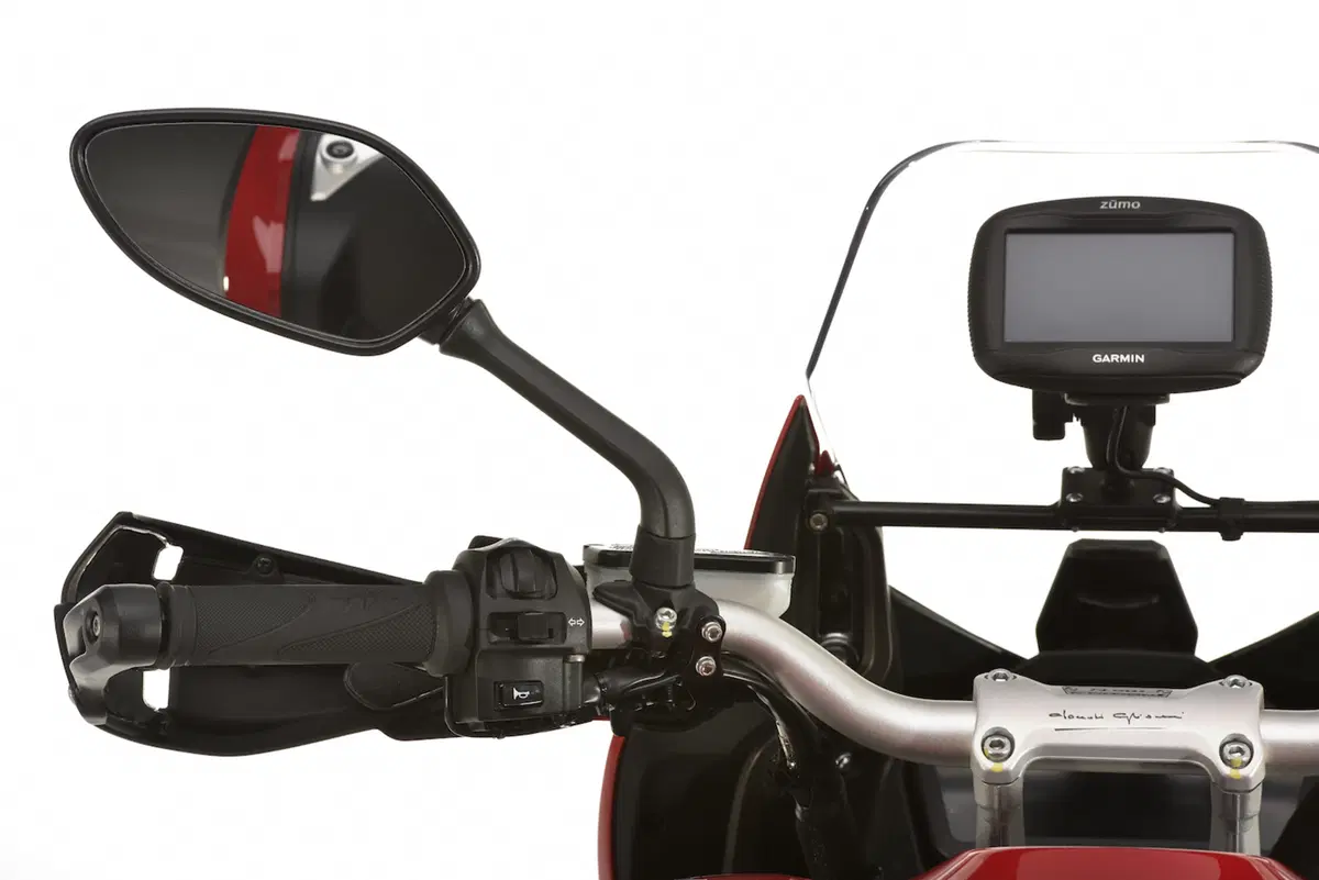 MV Turismo Veloce 800: al via le prenotazioni della Edition1 (4)