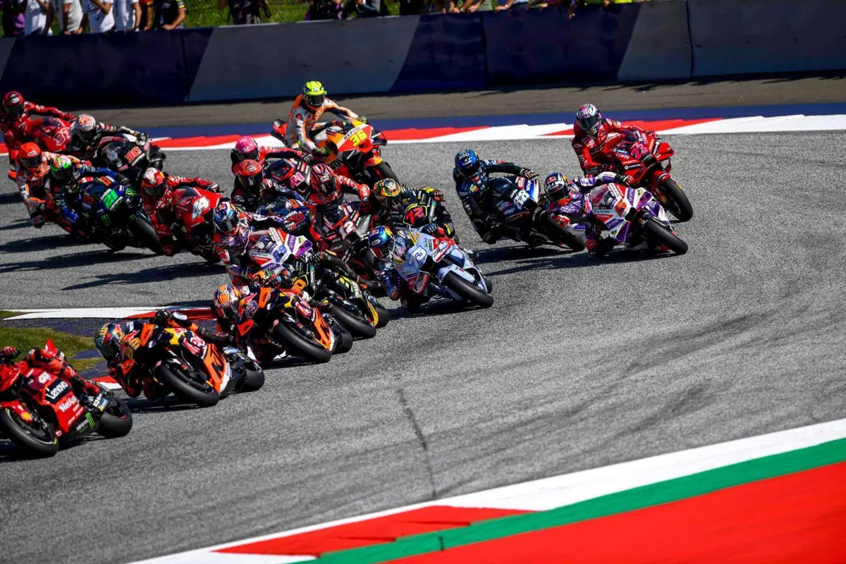 MotoGP 2023. GP Austria. Jorge Martin al centro delle polemiche tra lacrime, penalizzazioni tardive e auto-assoluzione: 'Non è stata colpa mia' [GALLERY] (2)