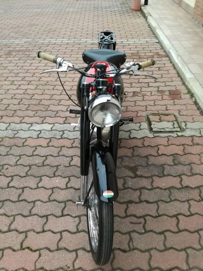 Moto Morini 175 TURISMO PRIMA SERIE (6)