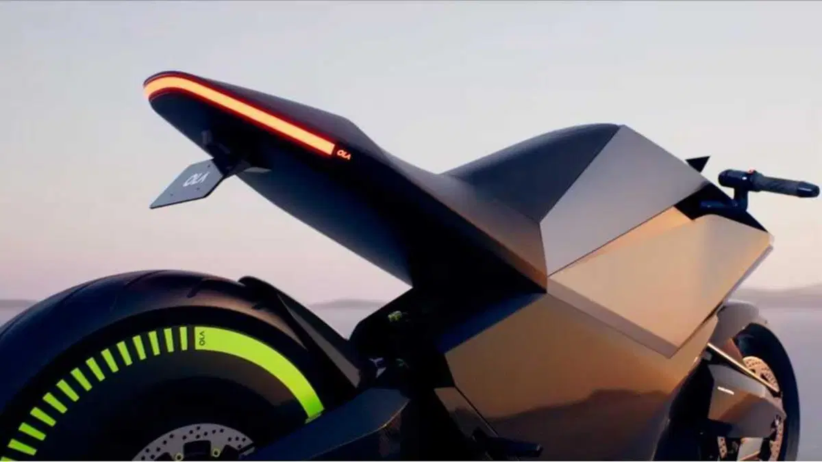Ola Electric si dà alle moto! Quanto dovremmo prenderla sul serio?   (7)
