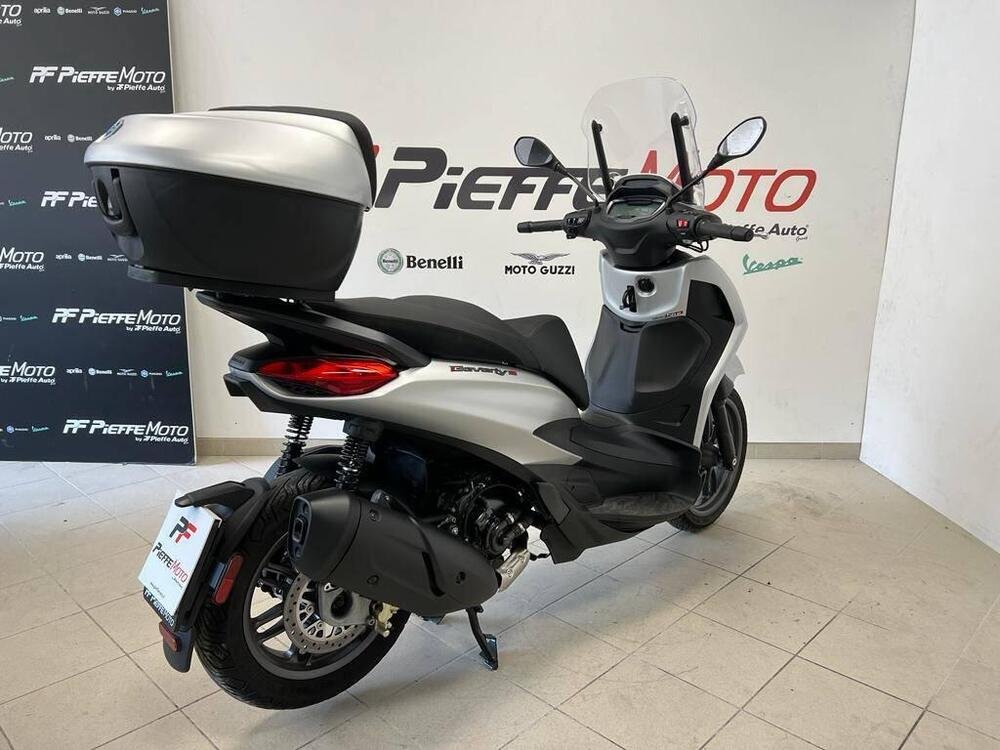 Piaggio Beverly 300 S ABS-ASR (2021 - 24) (4)