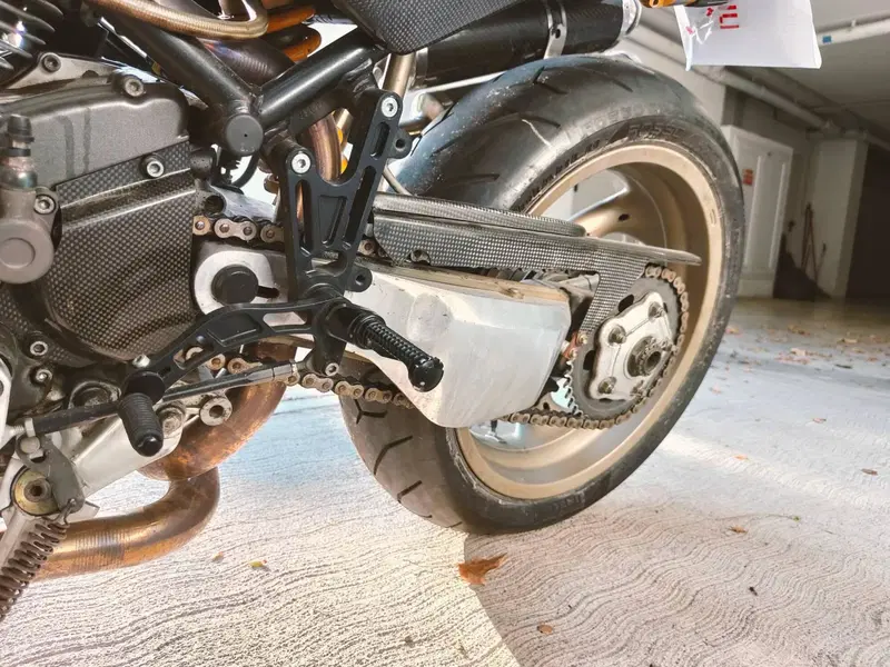 Ducati Monster 900 (1997 - 98) (17)