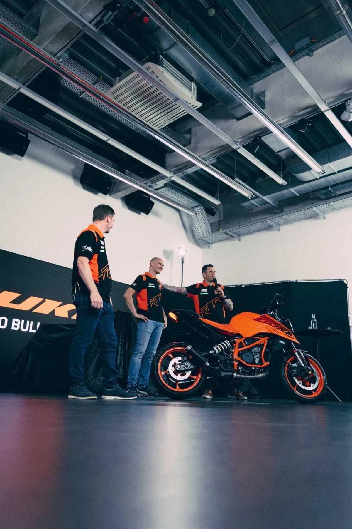 KTM presenta la 390 Duke 2024. Cambia, in tutto [VIDEO & GALLERY] (15)