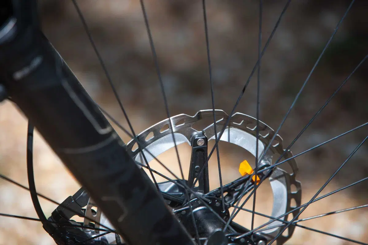 Elettrica e full ma non si vede! Prova della e-mtb piu integrata sul mercato [VIDEO e GALLERY] (10)