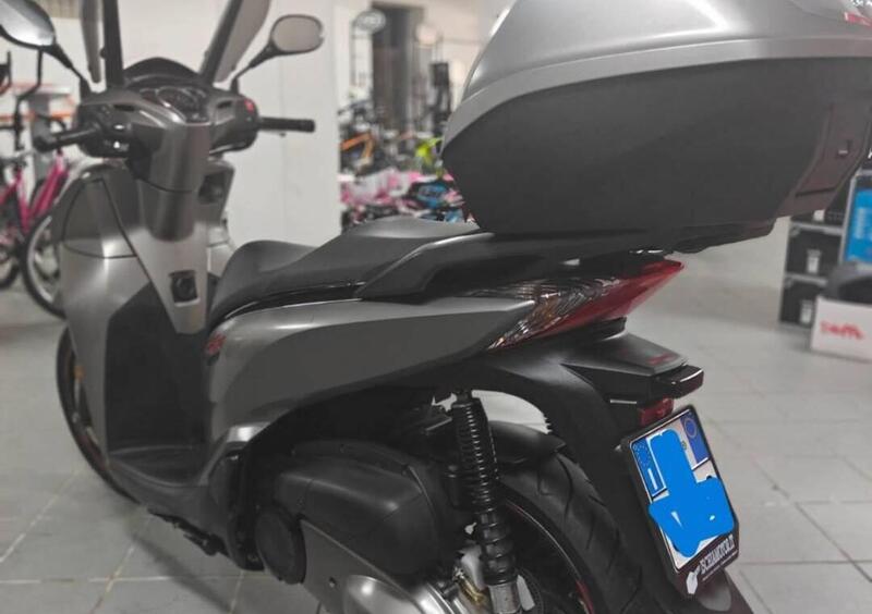 Honda SH 300 usata a Frattaminore per € 4.200