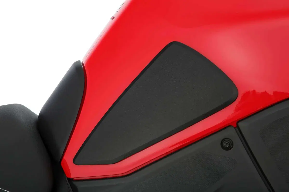 Wunderlich: tamponi protezione serbatoio per Ducati Multistrada V4 e V4 S (5)