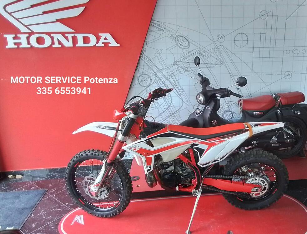 Betamotor RR 300 2T Enduro (2021) (3)