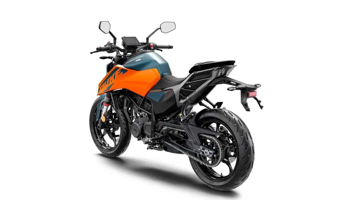 KTM 125 Duke 125 Duke (2024 - 25) (4)