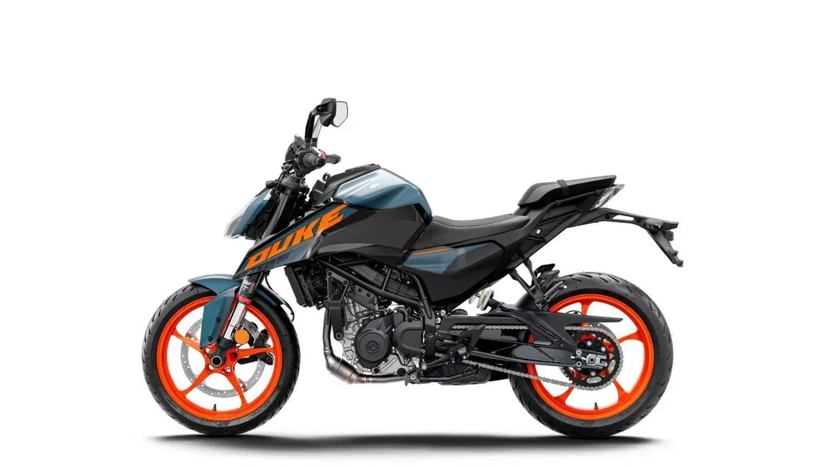 KTM 125 Duke 125 Duke (2024 - 25) (11)
