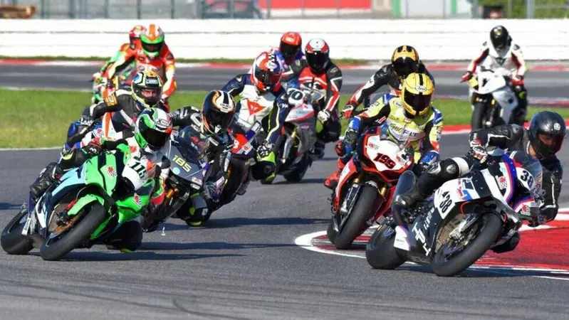 Incidenti mortali in pista. Mille troppo potenti? Piloti inesperti? L'inchiesta di Moto.it