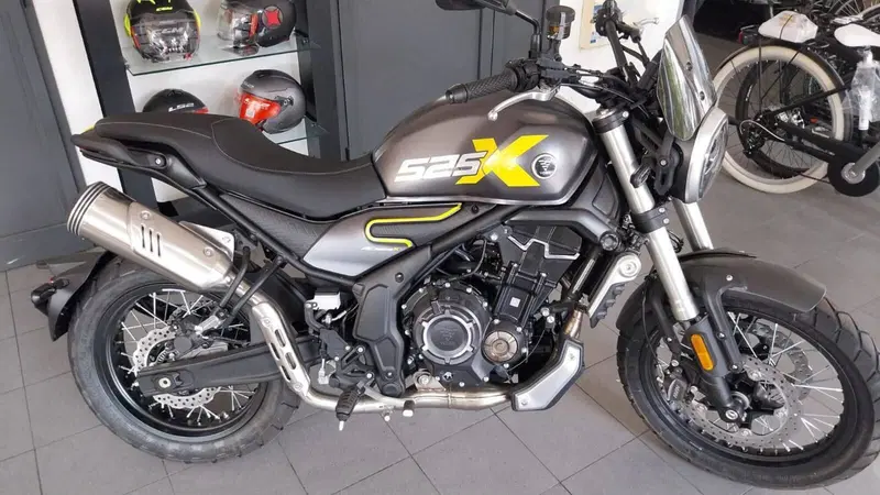 Voge Trofeo 525ACX Scrambler (2023 - 26)