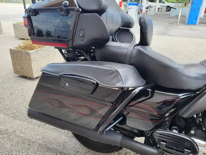 Harley-Davidson 1690 Electra Glide Ultra Limited (2010 - 13) - FLHTK (7)