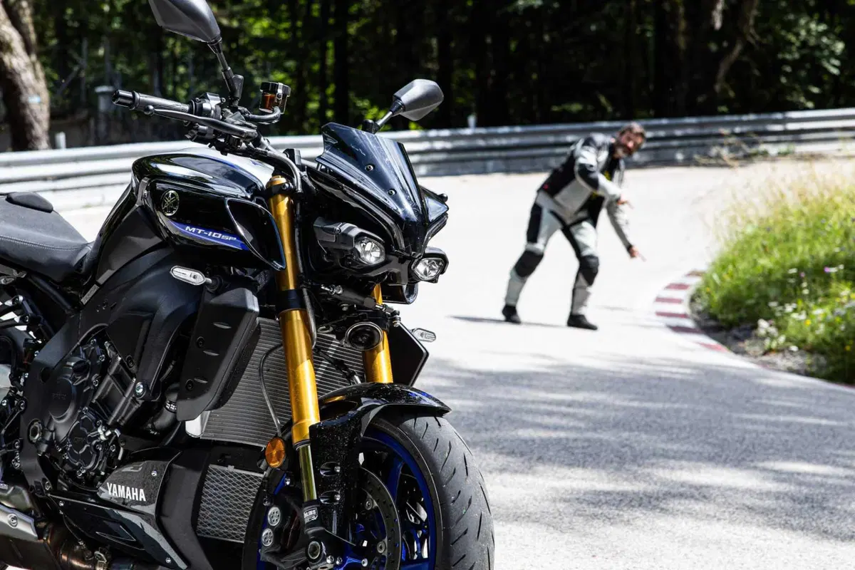 [VIDEO] #ACacciaDiCurve! Sulla Trento - Bondone con la Yamaha MT-10 SP