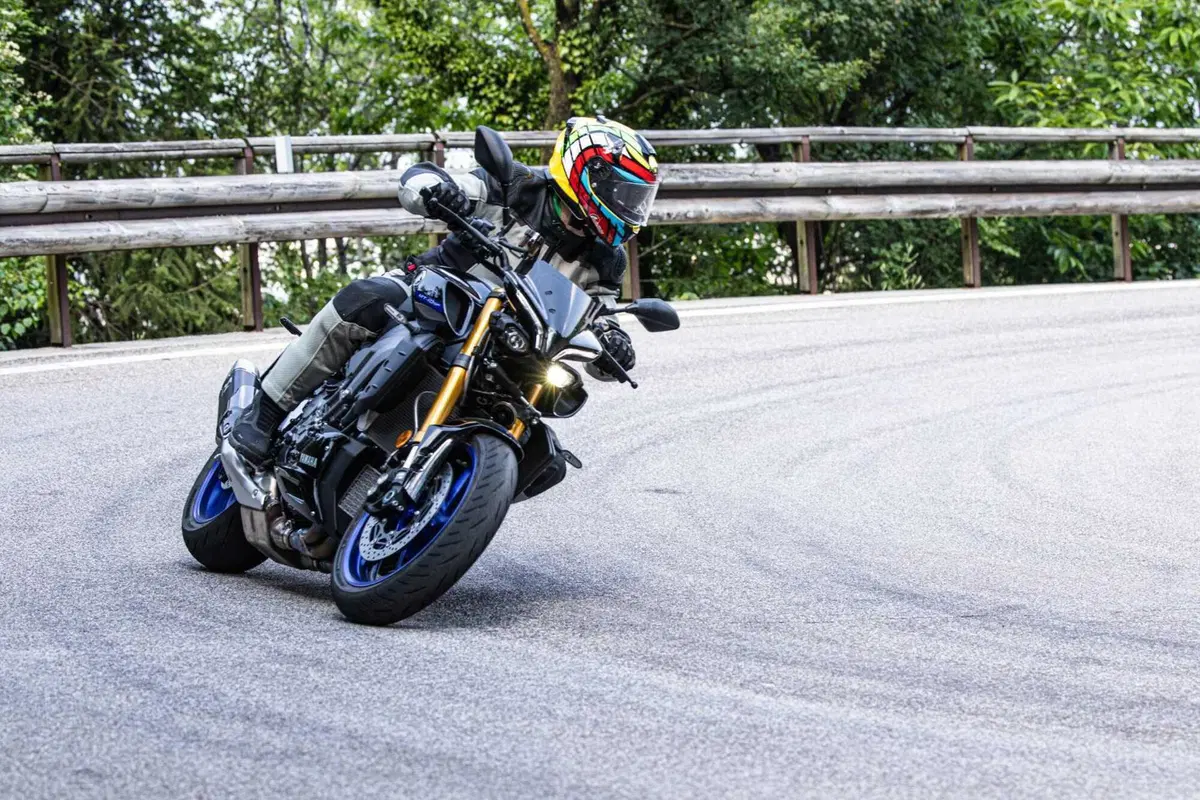 [VIDEO] #ACacciaDiCurve! Sulla Trento - Bondone con la Yamaha MT-10 SP (13)