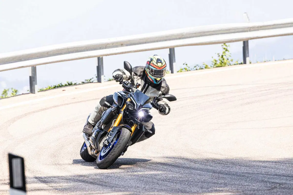 [VIDEO] #ACacciaDiCurve! Sulla Trento - Bondone con la Yamaha MT-10 SP (18)