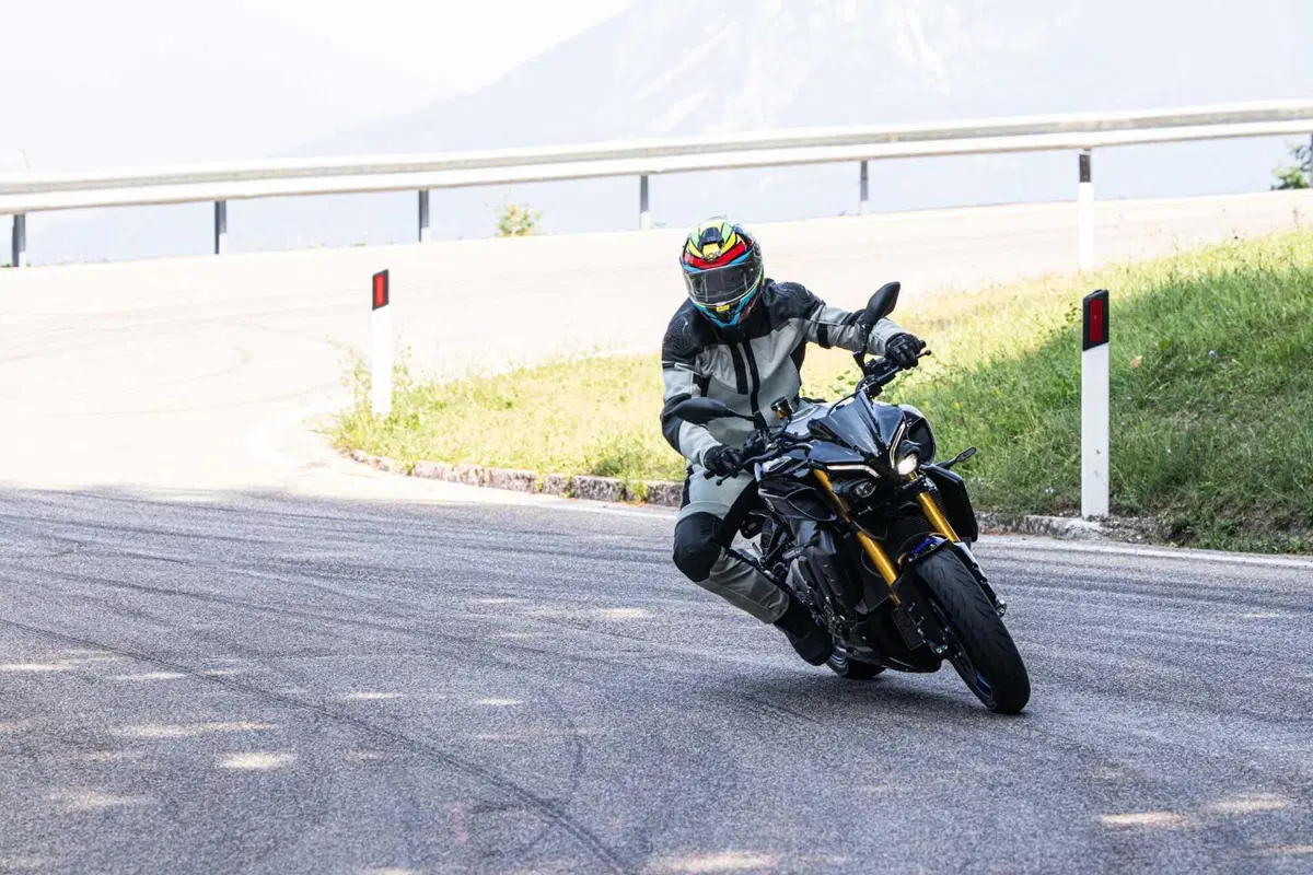 [VIDEO] #ACacciaDiCurve! Sulla Trento - Bondone con la Yamaha MT-10 SP (19)