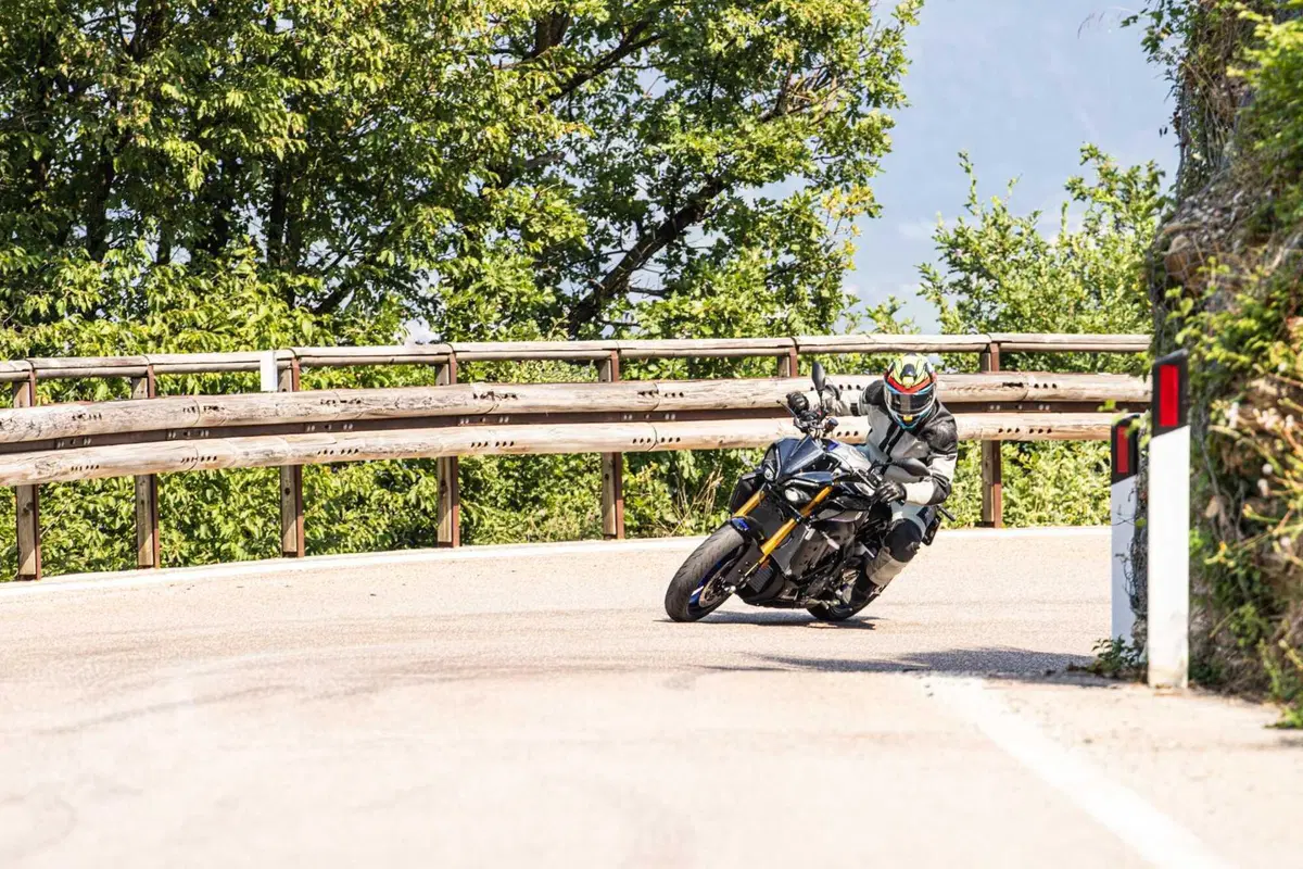 [VIDEO] #ACacciaDiCurve! Sulla Trento - Bondone con la Yamaha MT-10 SP (22)
