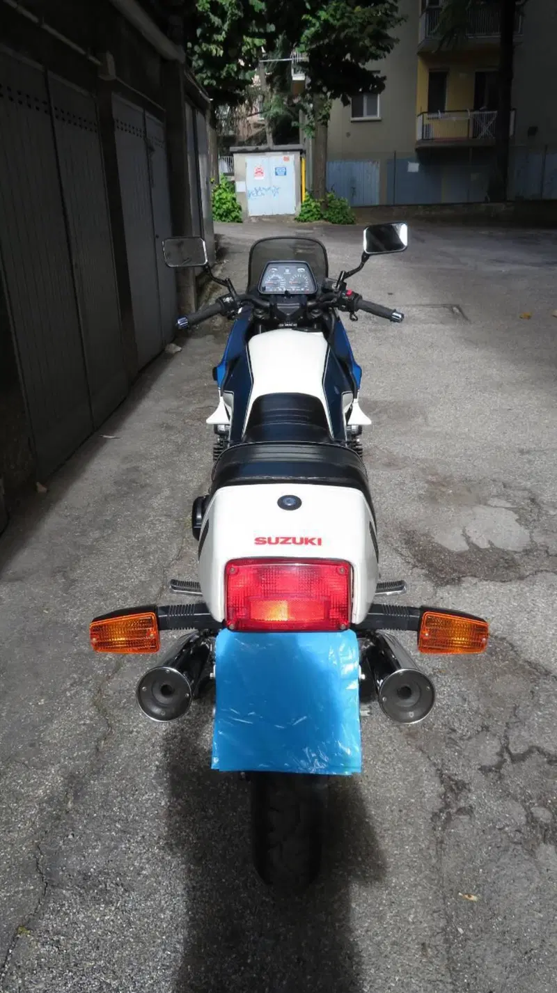 Suzuki GSX 1100 ES (3)