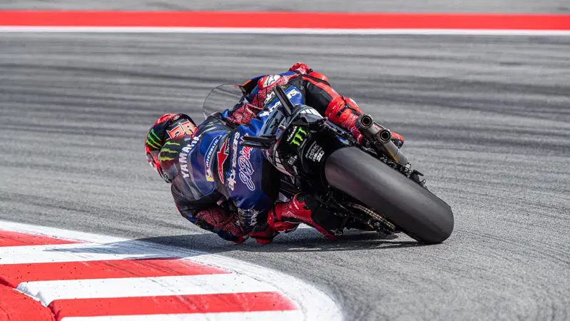 MotoGP 2023. GP di Catalogna. Fabio Quartararo: "L&rsquo;anno scorso ho vinto con 6 secondi di vantaggio, ora sono 17esimo"