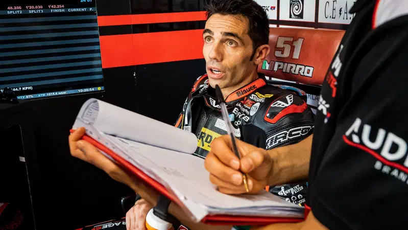 CIV 2023. Michele Pirro: "I miei errori? Sono costretto a spingere sempre al limite e non mi accontento mai" [L'INTERVISTA]