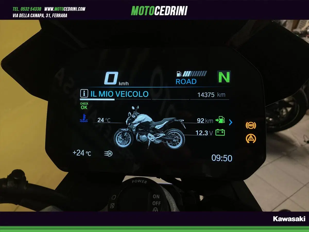 Bmw F 900 R (2021 - 24) (2)